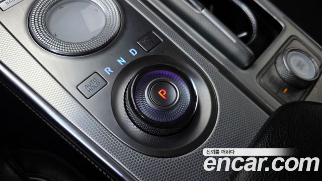 Genesis GV80 2020 — photo 9