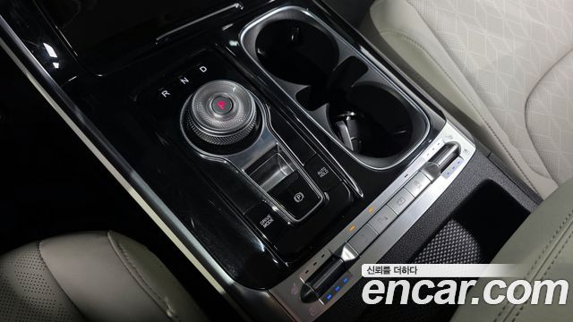Kia Canival 2021 — photo 9