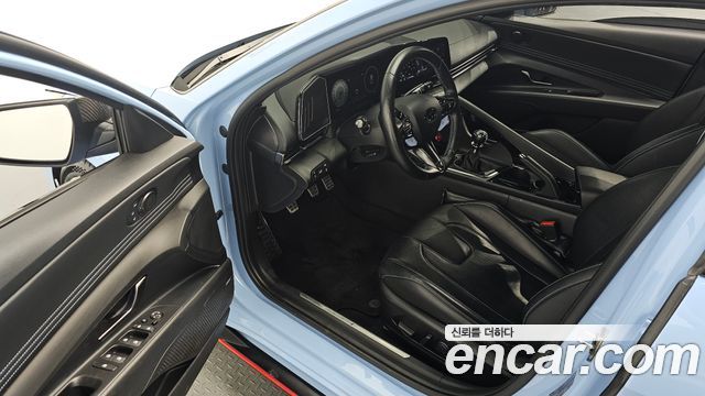Hyundai AVANTE 2022 — photo 11