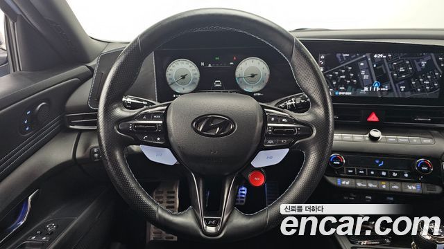 Hyundai AVANTE 2022 — photo 13
