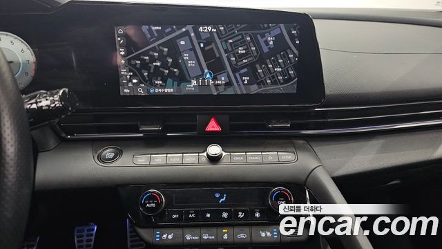 Hyundai AVANTE 2022 — photo 14