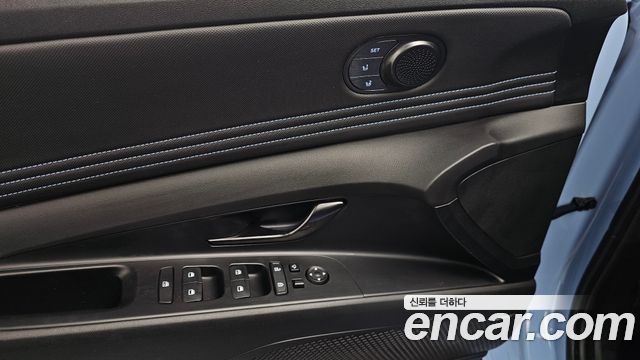 Hyundai AVANTE 2022 — photo 17