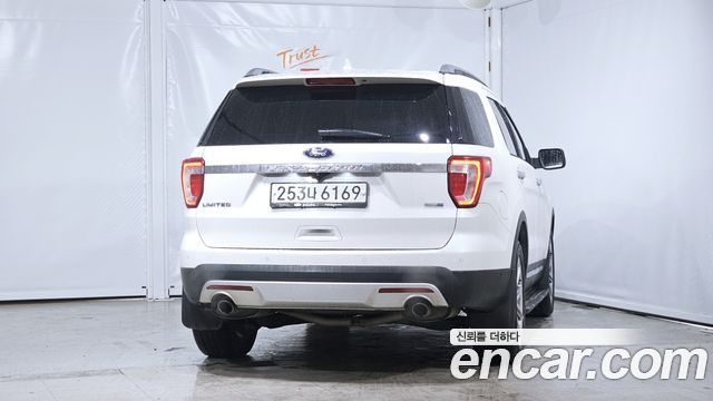 Ford Explorer 2016 — photo 4