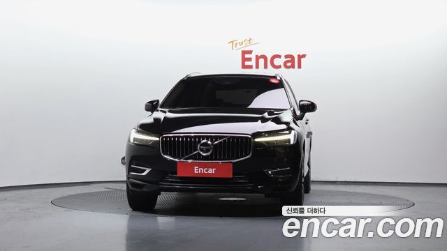 Volvo XC60 2021 — photo 3