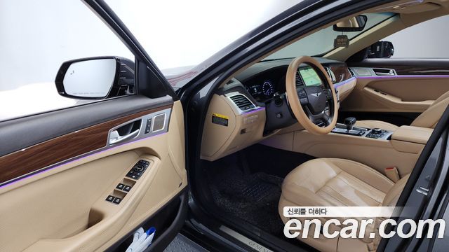 Genesis G80 2018 — photo 10