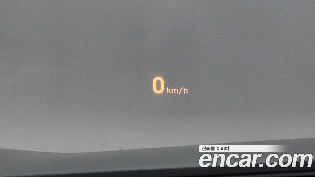 Genesis G80 2018 — photo 17
