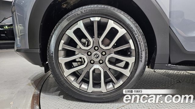 KG Mobility Torres 2023 — photo 5