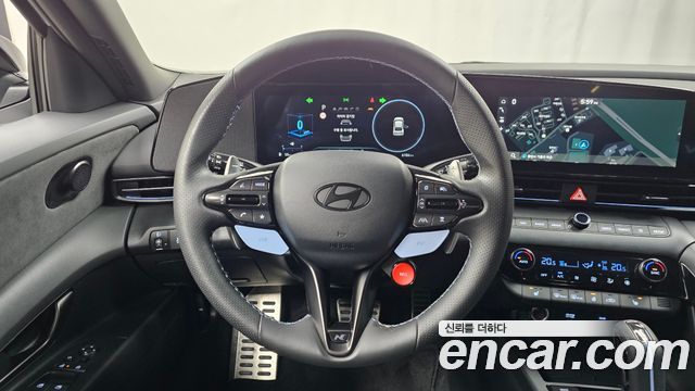 Hyundai AVANTE 2025 — photo 13