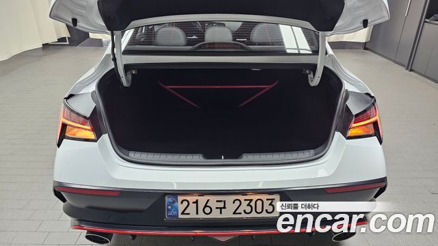Hyundai AVANTE 2025 — photo 20