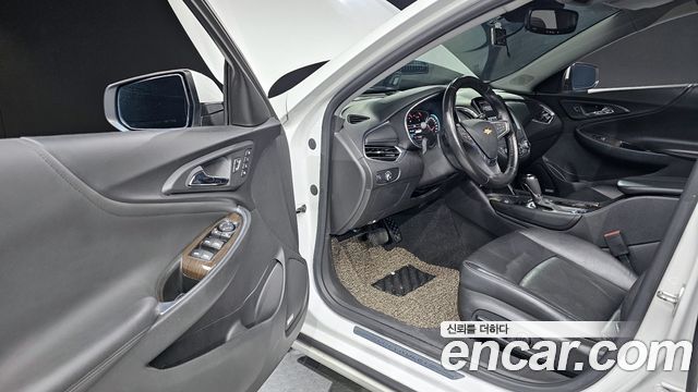 Chevrolet Korea Malibu 2017 — photo 10