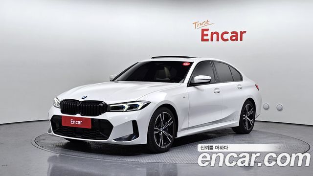 BMW 3-Series 2023 — photo 1