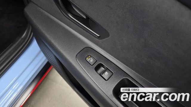 Hyundai AVANTE 2025 — photo 19