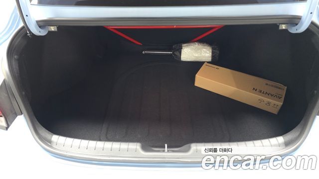 Hyundai AVANTE 2025 — photo 20