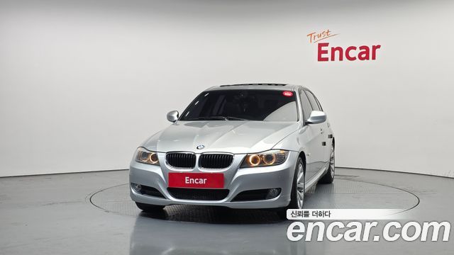 BMW 3-Series 2011 — photo 3