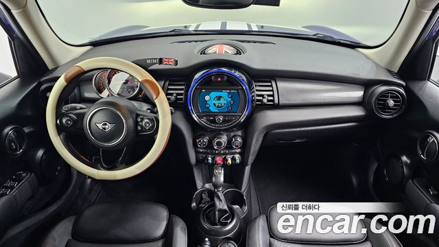 Mini Cooper 2019 — photo 7