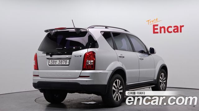 KG Mobility Rexton 2013 — photo 2