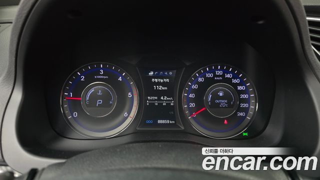 Hyundai i40 2016 — photo 8