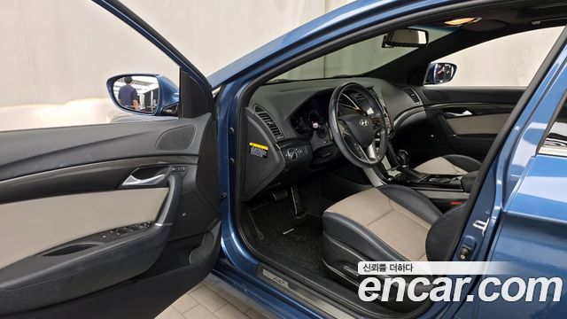 Hyundai i40 2016 — photo 10