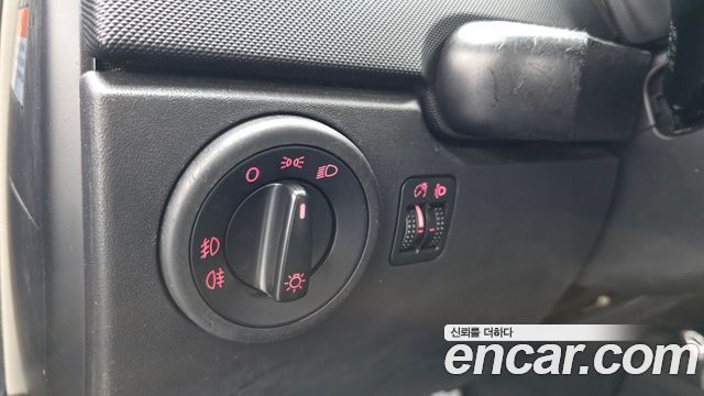 Volkswagen Beatle 2008 — photo 16