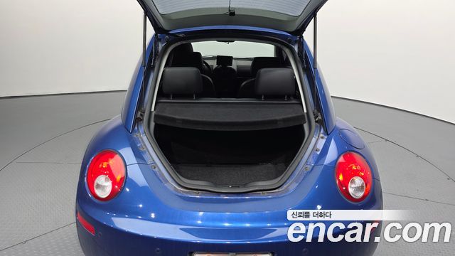 Volkswagen Beatle 2008 — photo 20