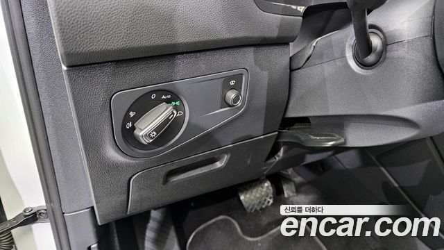Volkswagen Tiguan 2023 — photo 14