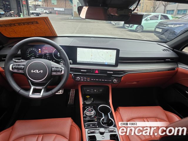 Kia K5 2024 — photo 11