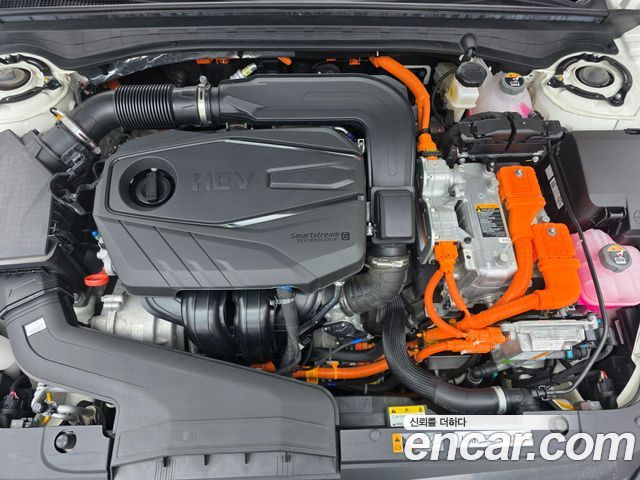 Kia K5 2024 — photo 18