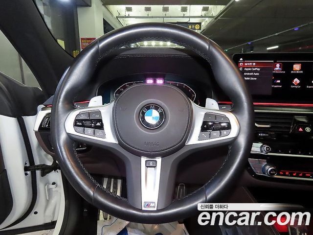 BMW Gran Turismo 2022 — photo 8