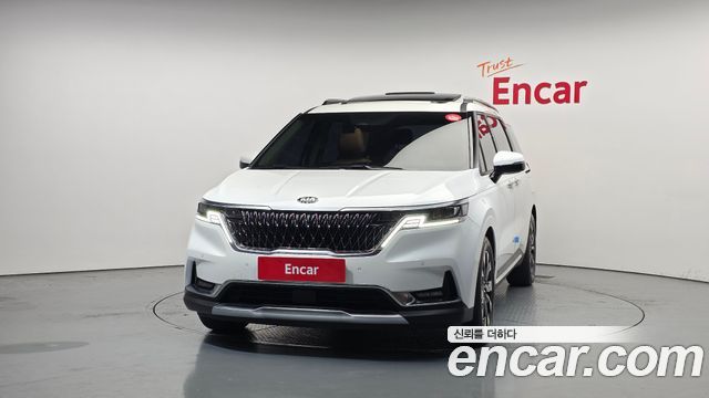 Kia Canival 2021 — photo 3