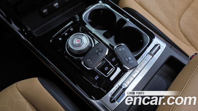 Kia Canival 2021 — photo 9