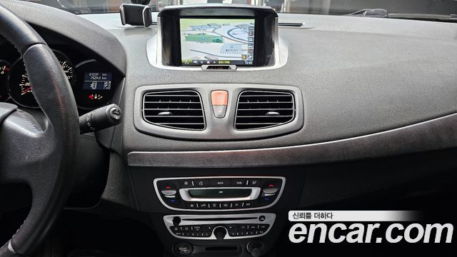 Renault Korea SM3 2010 — photo 15