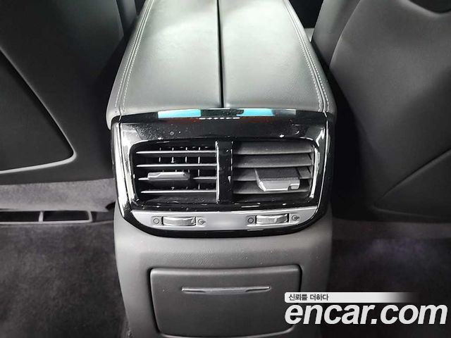 Genesis EQ900 2016 — photo 13