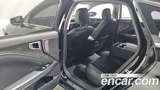 Kia K8 2022 — photo 11