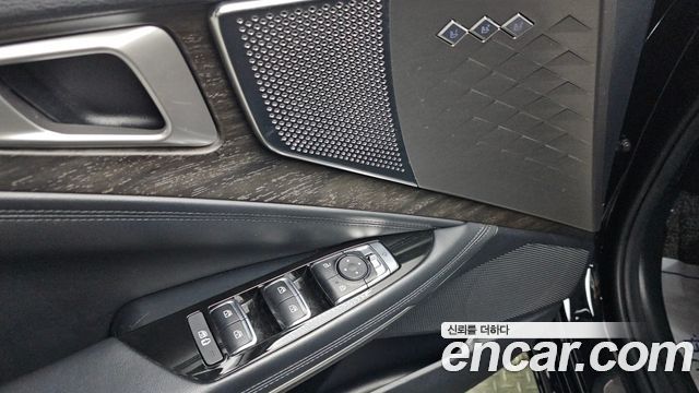 Kia K8 2022 — photo 13