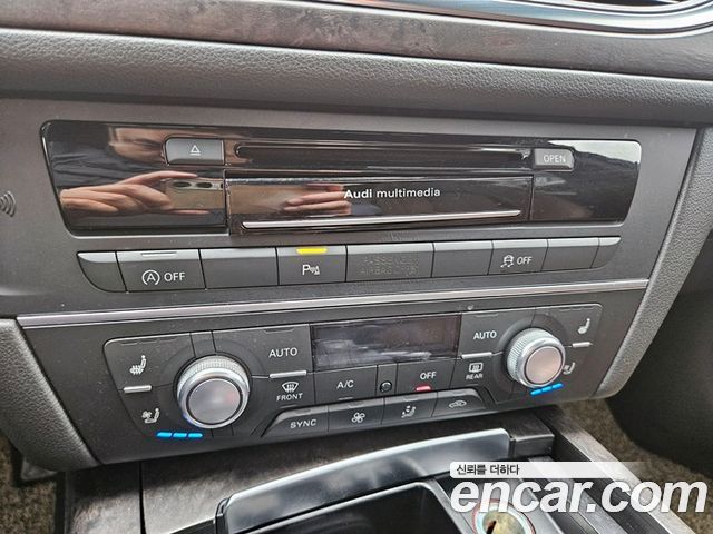Audi A6 2018 — photo 13
