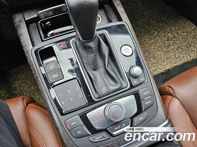 Audi A6 2018 — photo 14
