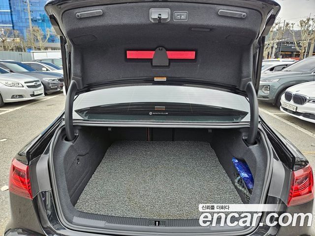 Audi A6 2018 — photo 20