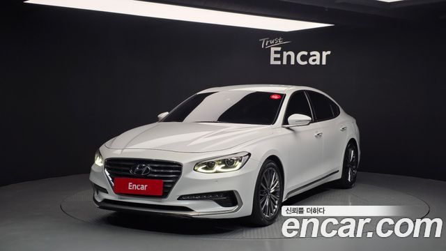 Hyundai Grandeur 2018 — photo 1