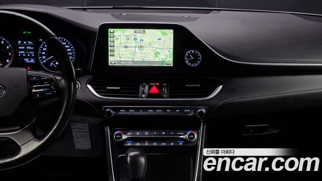 Hyundai Grandeur 2018 — photo 14