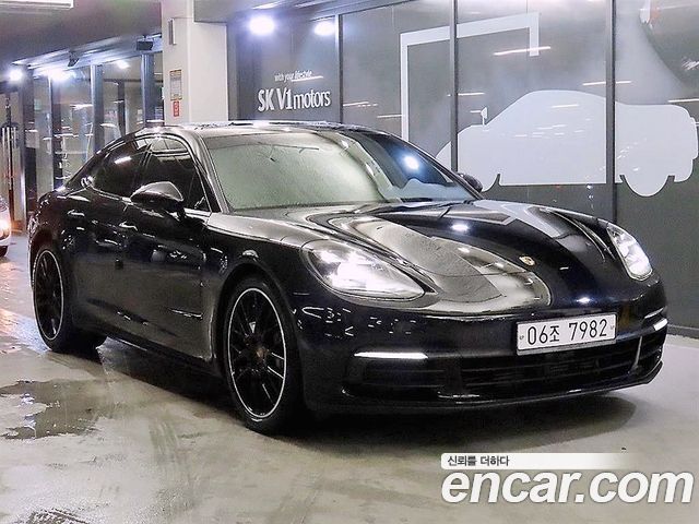 Porsche Panamera 2019 — photo 2