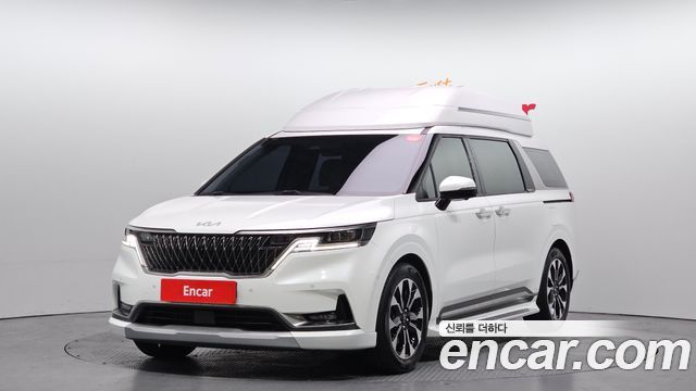 Kia Canival 2022 — photo 1