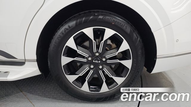 Kia Canival 2022 — photo 5