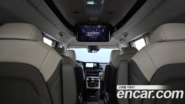 Kia Canival 2022 — photo 19