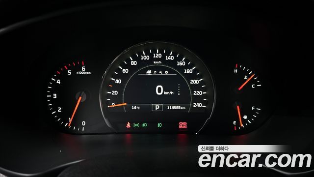 Kia Sorento 2015 — photo 8
