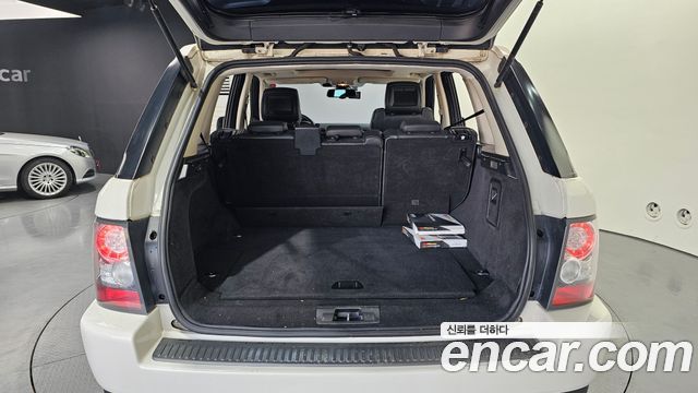 Land Rover Range Rover Sport 2010 — photo 20
