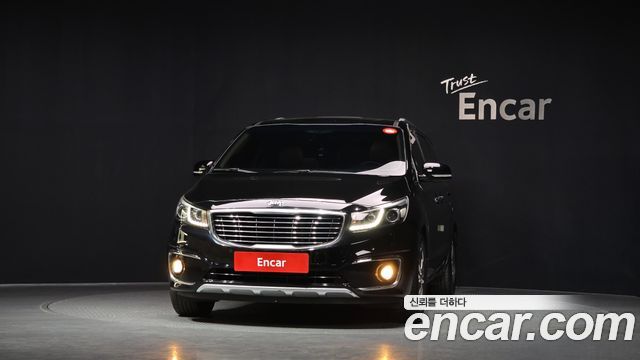 Kia Canival 2017 — photo 3