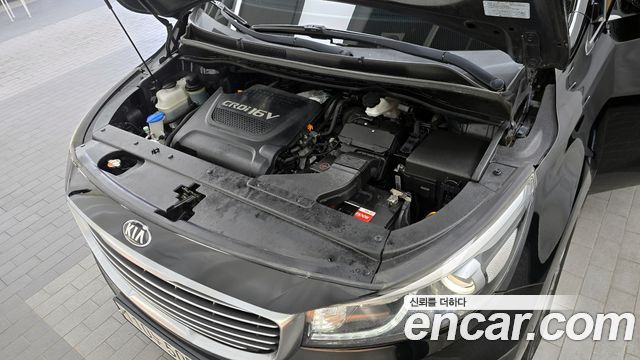 Kia Canival 2017 — photo 6