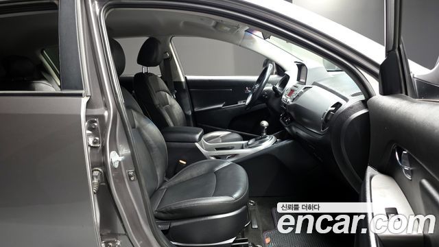 Kia Sportage 2015 — photo 10