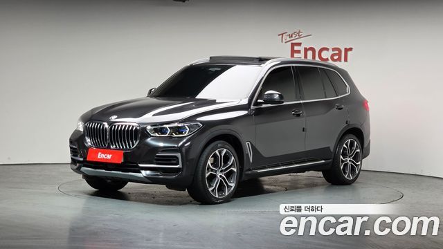 BMW X5 2022 — photo 1