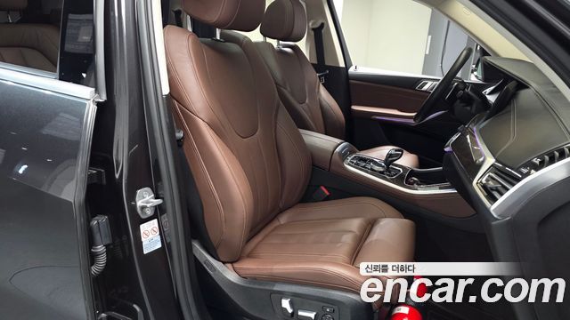 BMW X5 2022 — photo 10